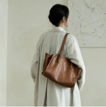 Vegetable tanned first-layer cowhide ingot bowling bag portable crossbody bag retro genuine leather large-capacity commuter bag for women