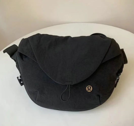 Magnetic bag sports crossbody bag for women fitness cycling waist bag nylon dumpling shoulder bag for men